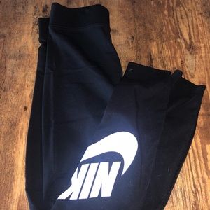 Nike leggings